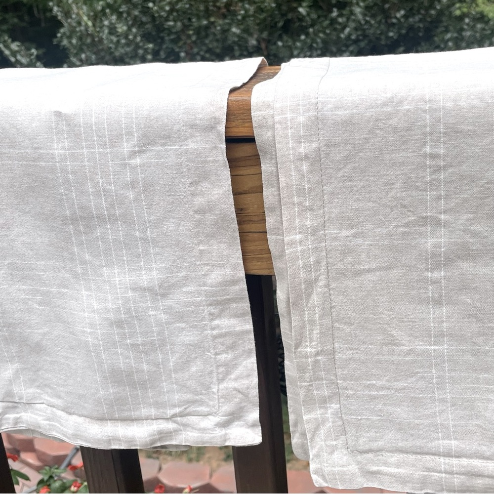 Crate&Barrel QUINN LINEN
2/ STANDARD SHAM 20x26in/51 x66cm